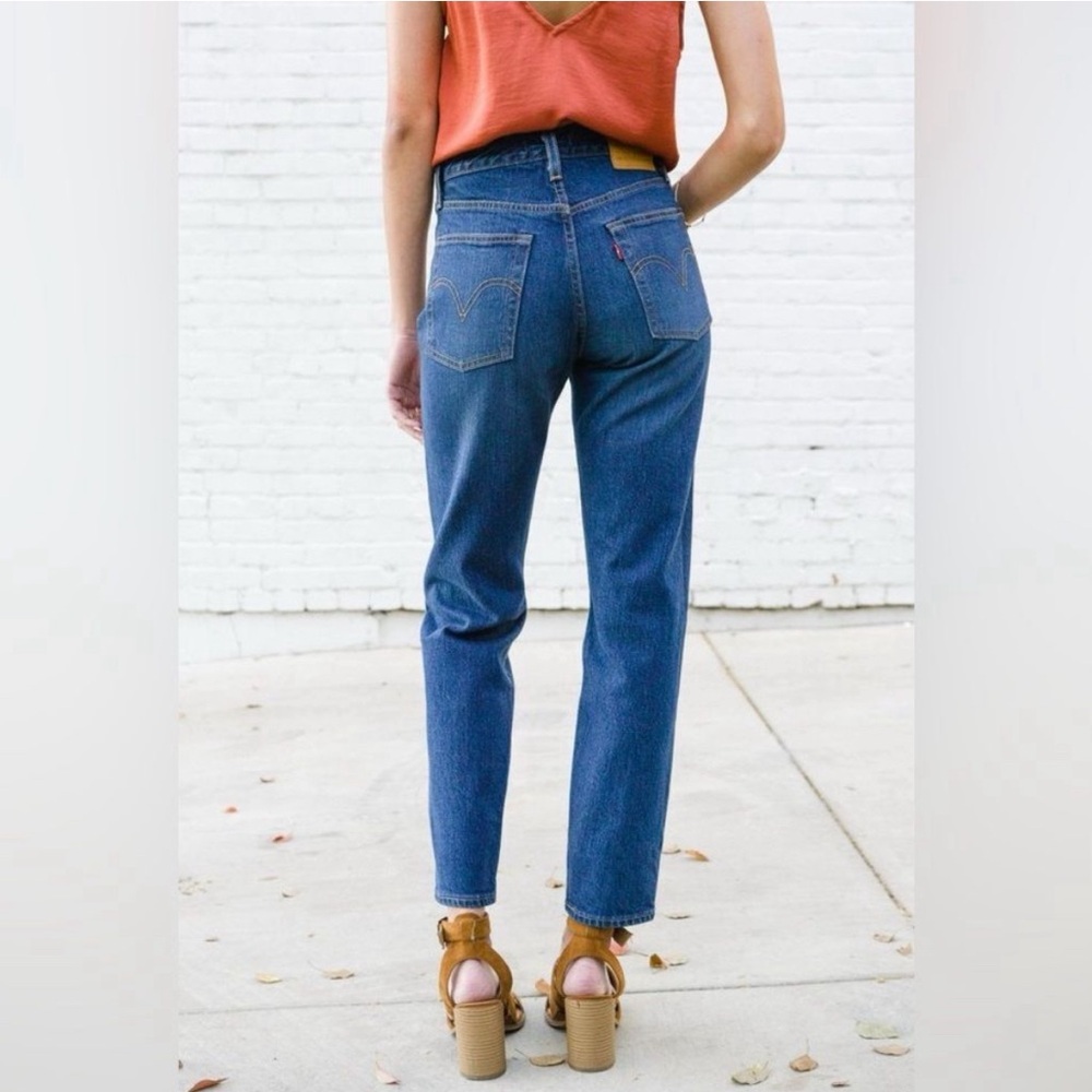 Levi’s Wedgie jeans size 27